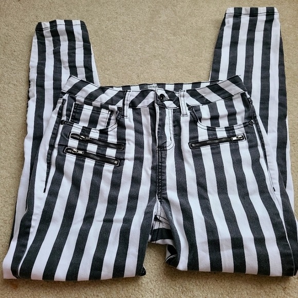 Hot Topic Denim - Hot Topic Black White Stripe Skinny Jeans Size 9